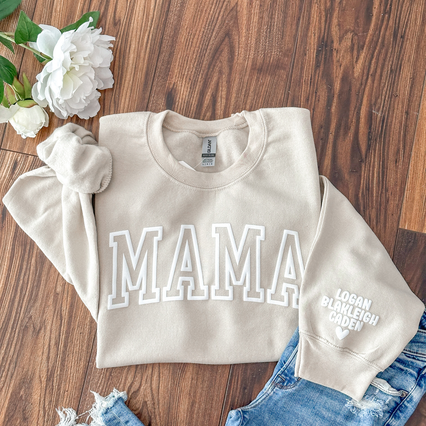 Mama Sweatshirt with Children's name on Sleeve